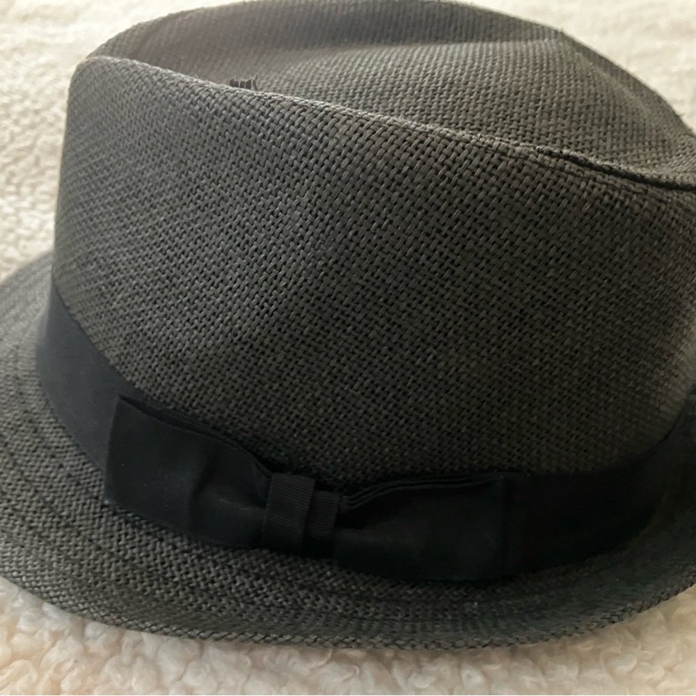 D&Y Black and Gray Fedora Hat